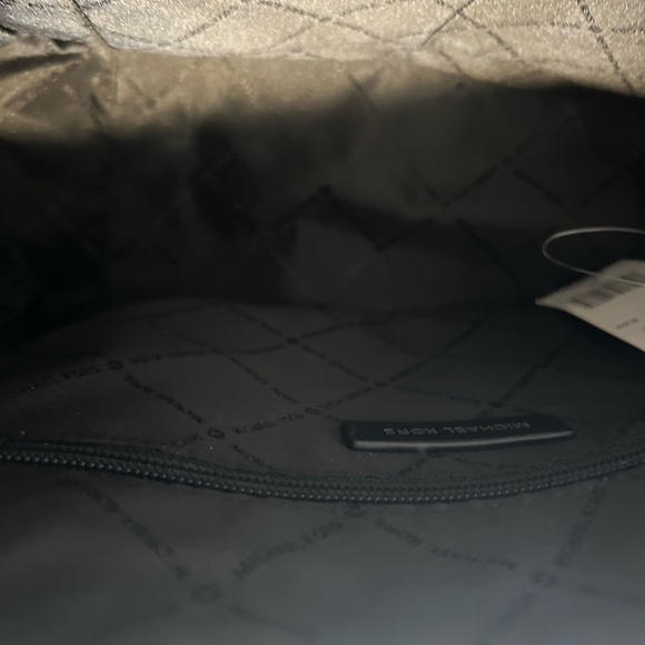 Michael Kors Black Leather Charlotte Large Satchel Women's Bag - Picture 4 of 10